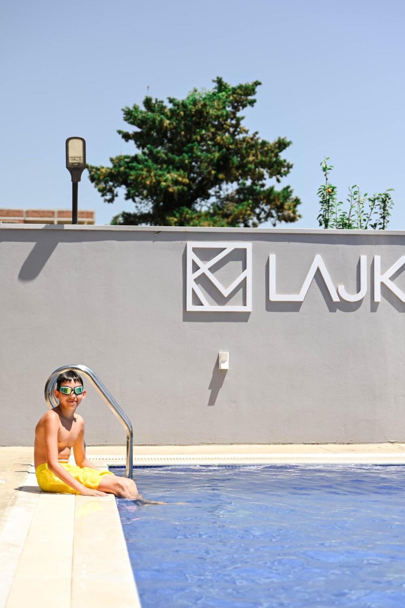 Hotel Lajka Luxury Ulcinj Eksteriør billede